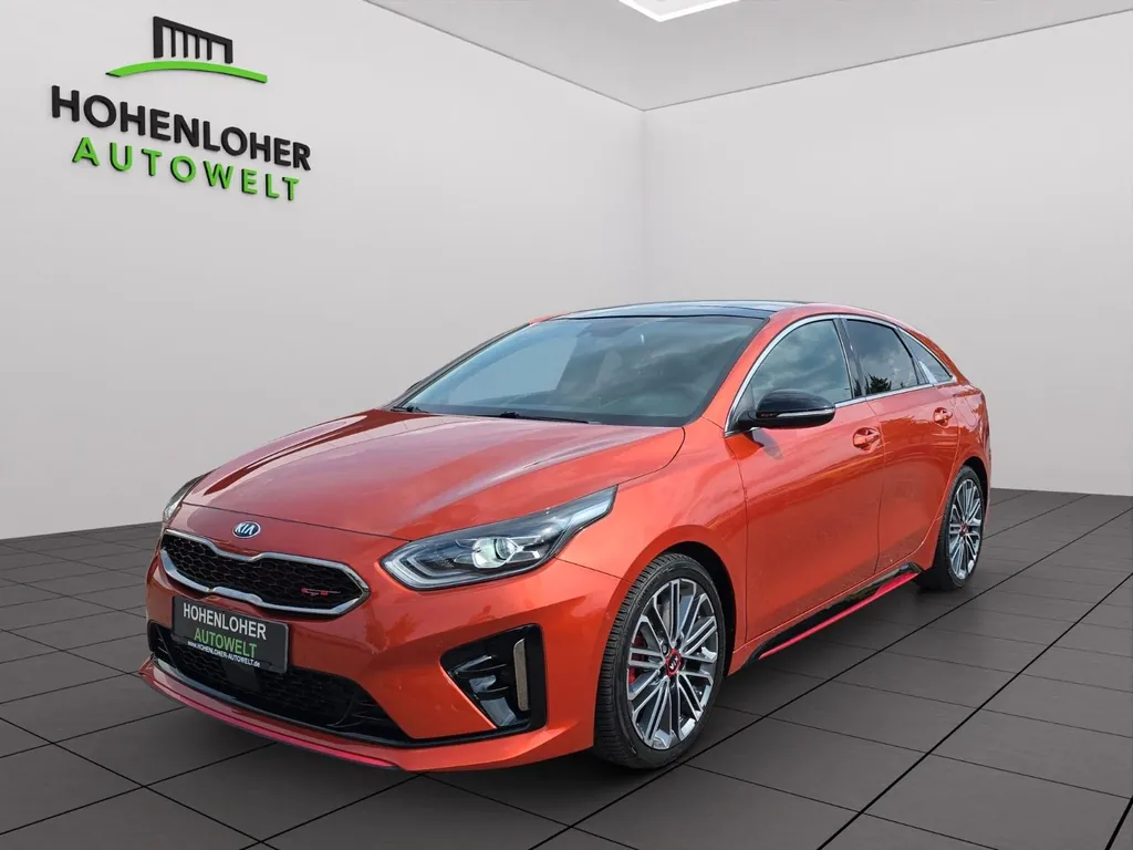 Kia pro cee'd / ProCeed