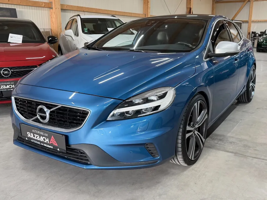 Volvo V40