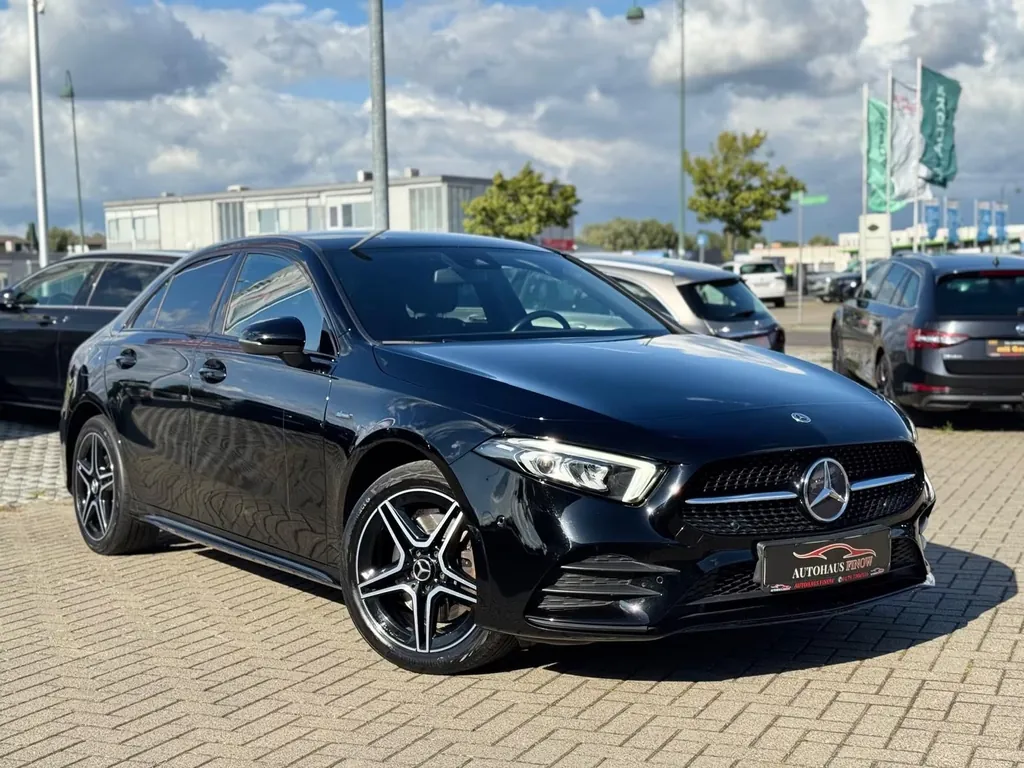 Mercedes-Benz A 250