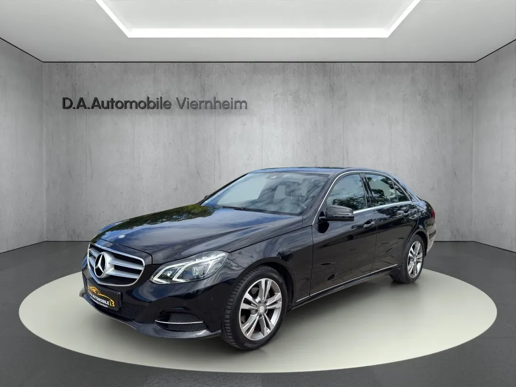 Mercedes-Benz E 200