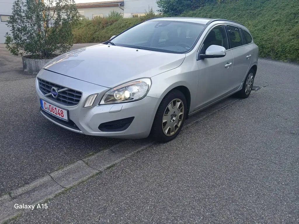 Volvo V60 V60 Diesel Neu TÜV Neu Inspektion klima Tip Top
