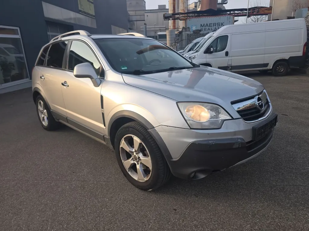 Opel Antara