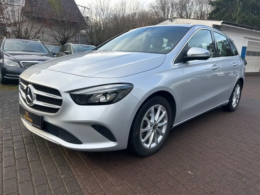 Mercedes-Benz B 250