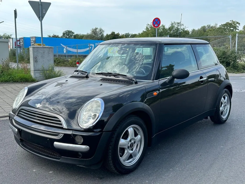 MINI ONE
