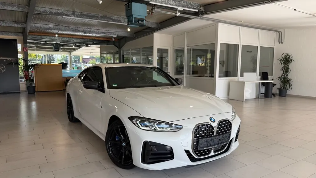 BMW M440