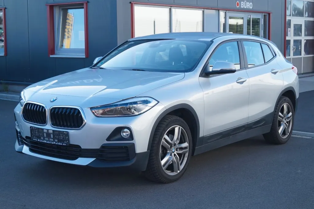 BMW X2