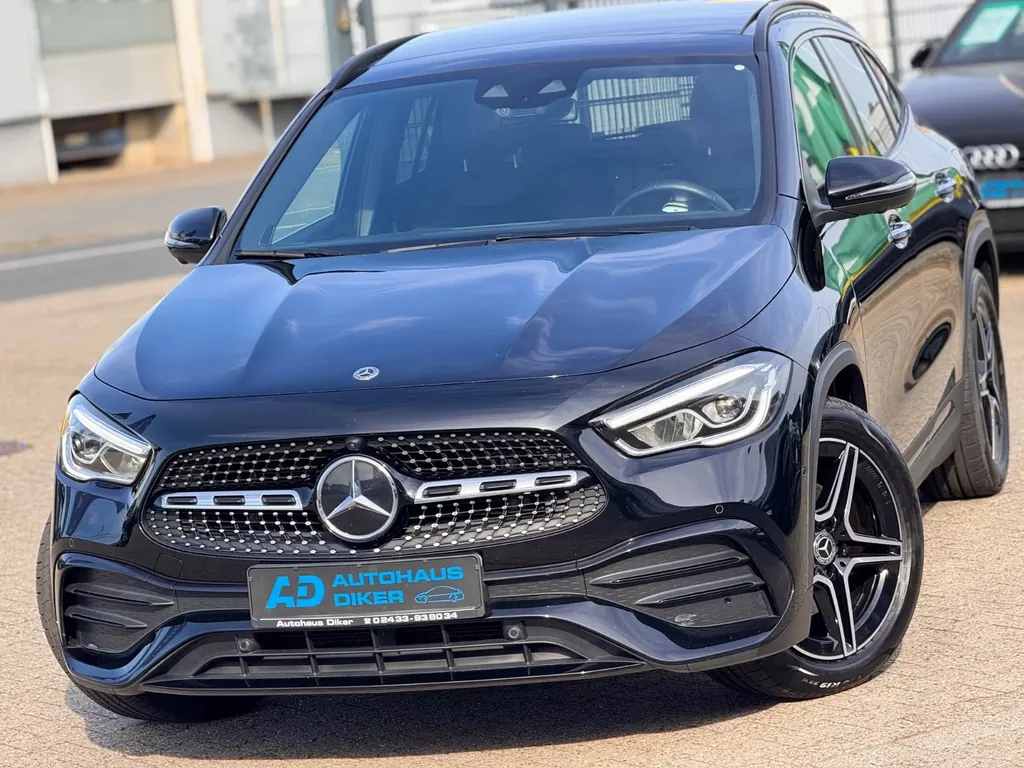 Mercedes-Benz GLA 200