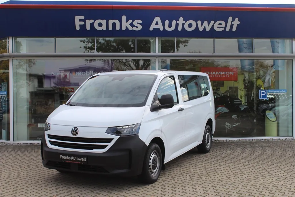 Volkswagen T7 Kombi
