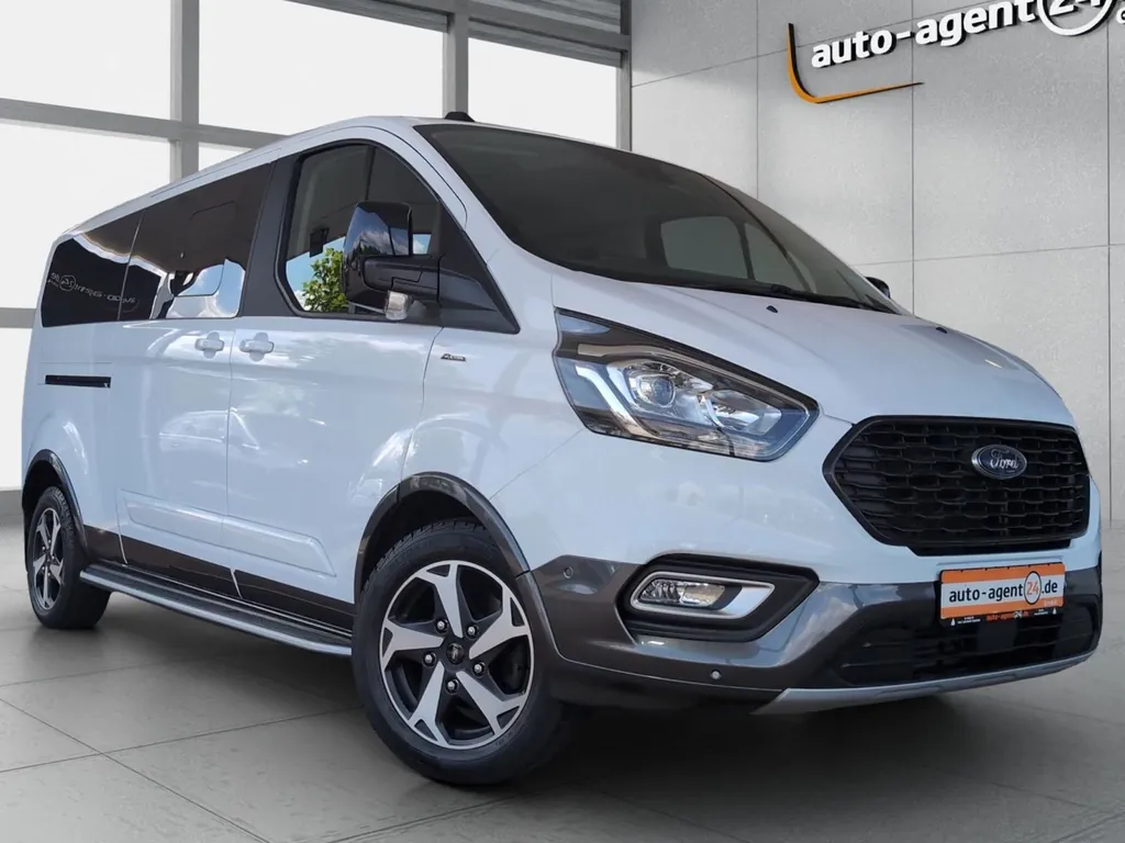 Ford Tourneo Custom