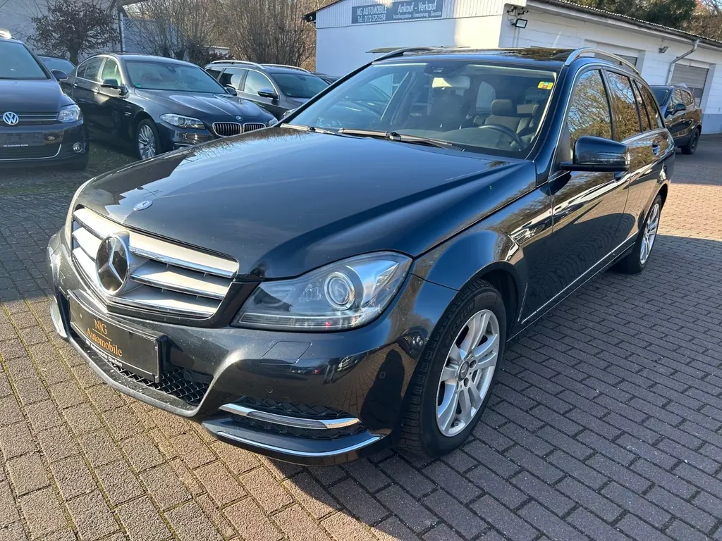 Mercedes-Benz C 220