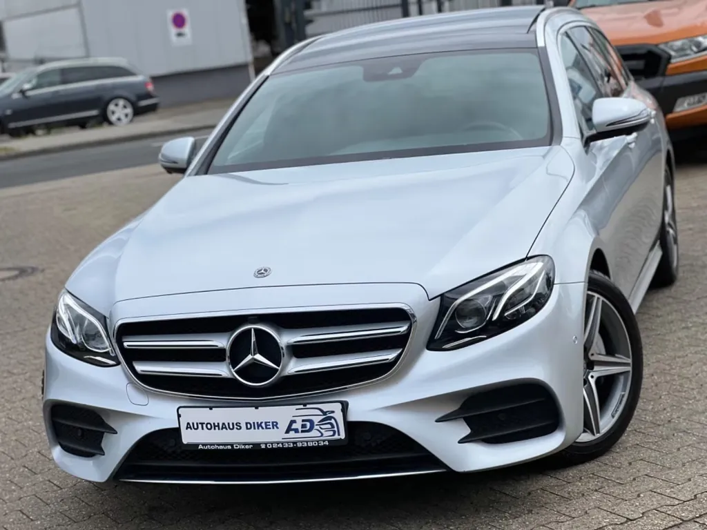 Mercedes-Benz E 200