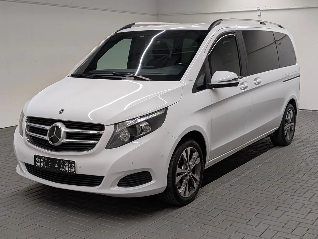 Mercedes-Benz V 250