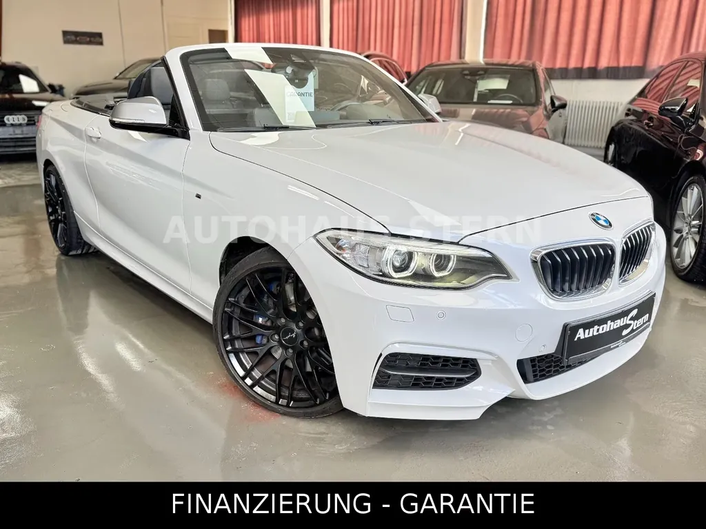 BMW M235