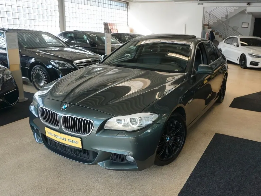 BMW 525