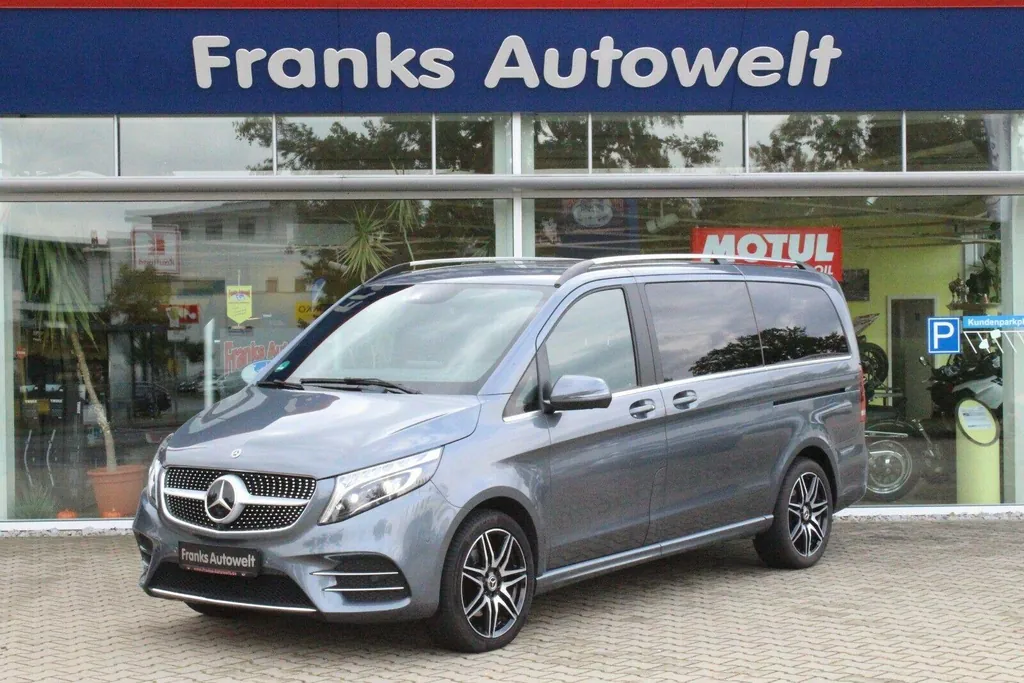 Mercedes-Benz V 250