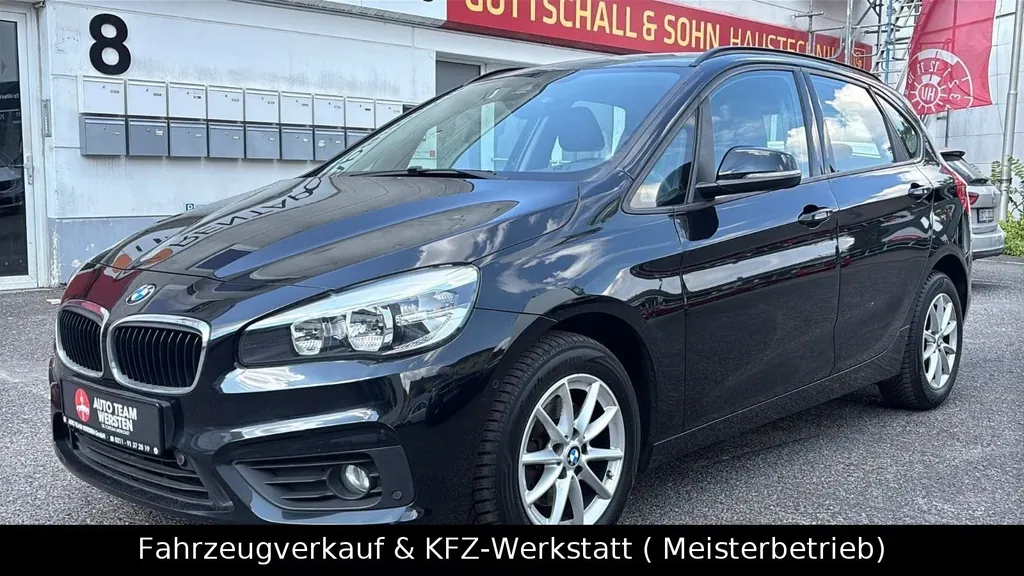 BMW 216