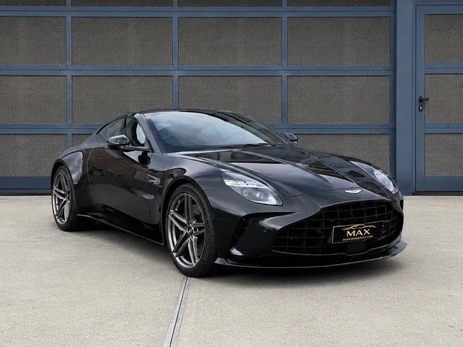 Aston Martin V8 Vantage