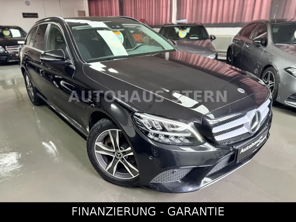 Mercedes-Benz C 180