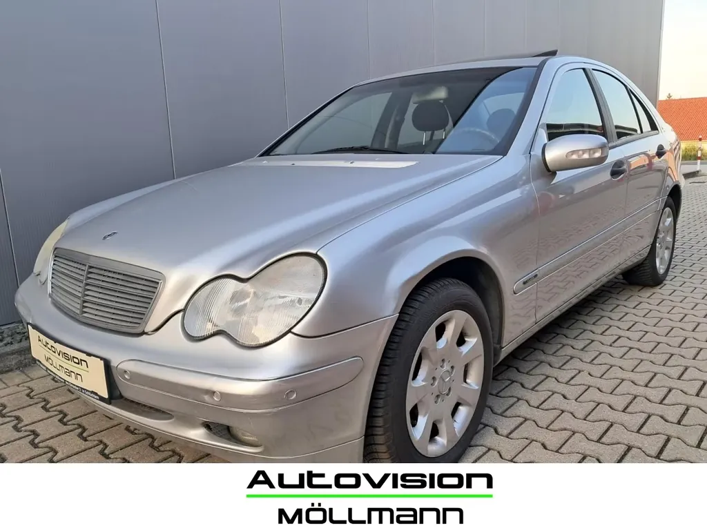 Mercedes-Benz C 180