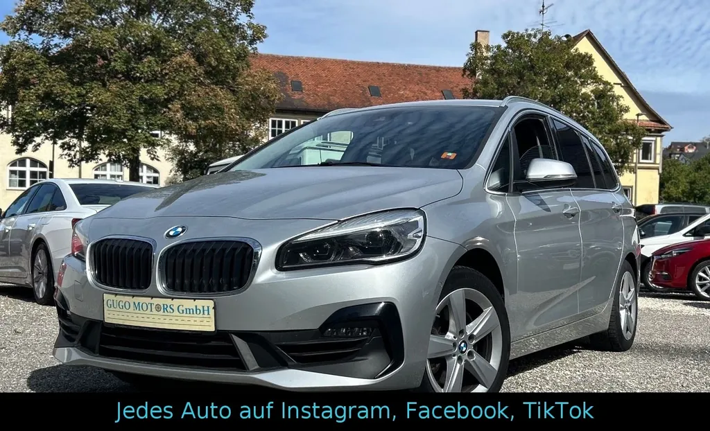 BMW 218