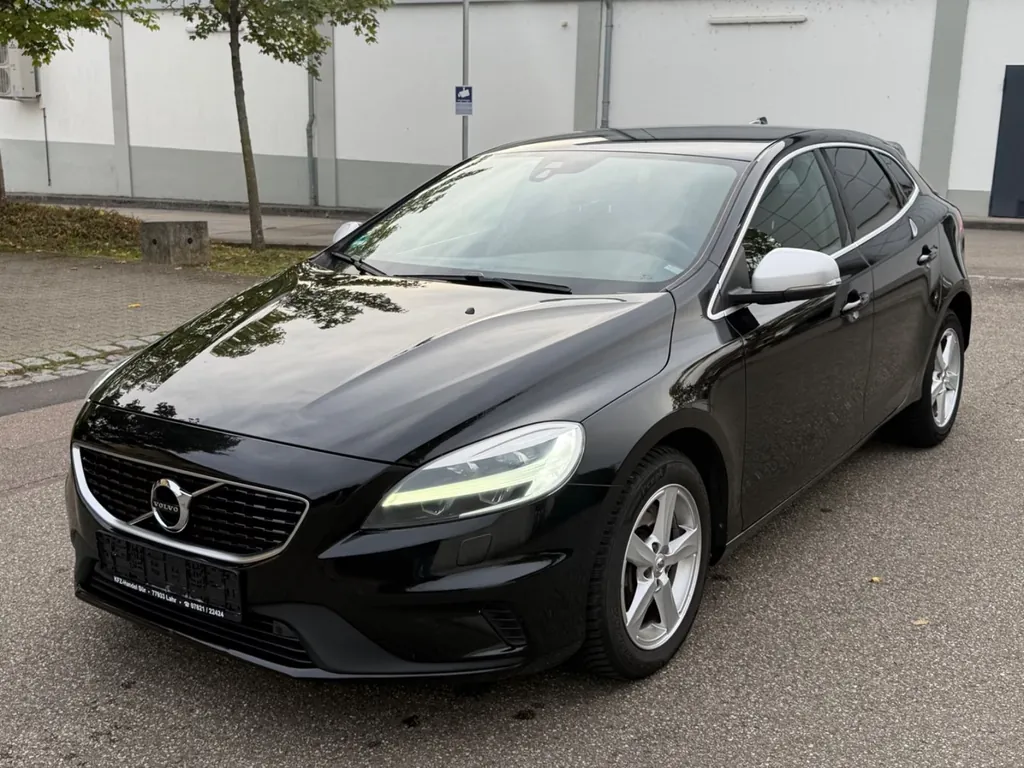 Volvo V40