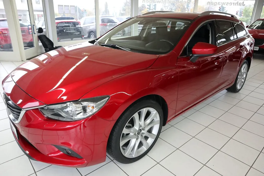 Mazda 6