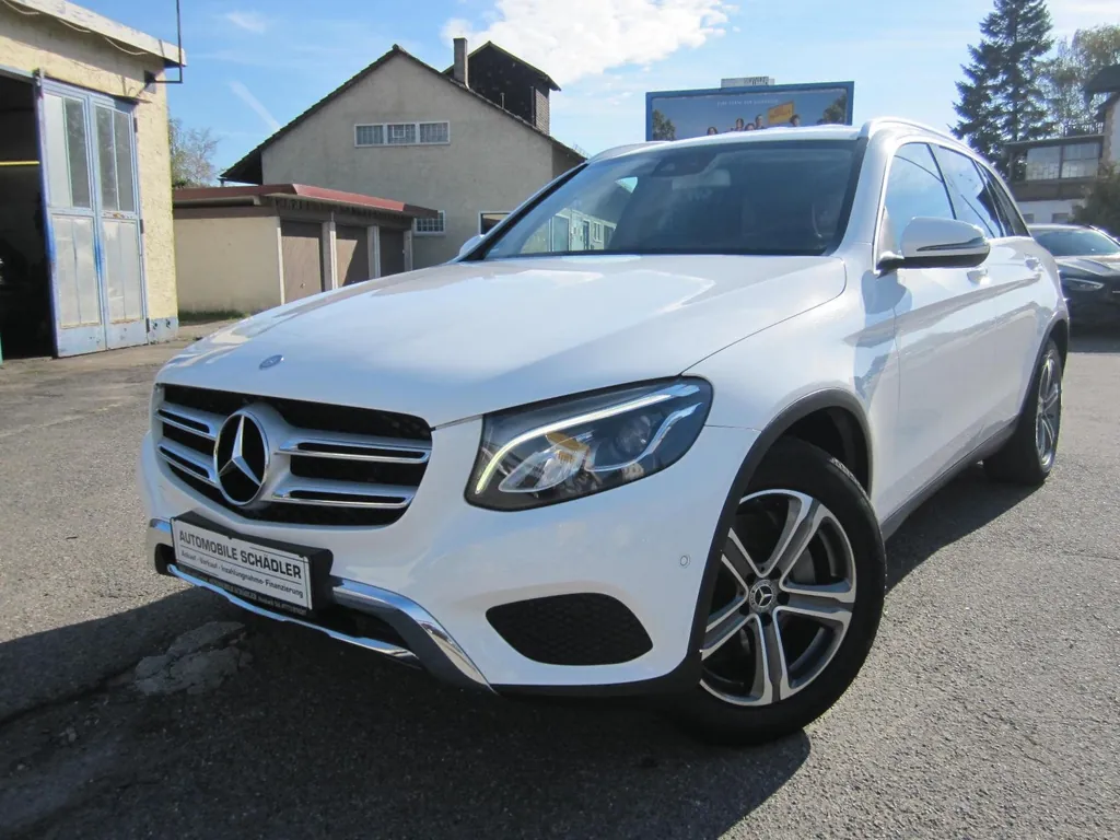 Mercedes-Benz GLC 220