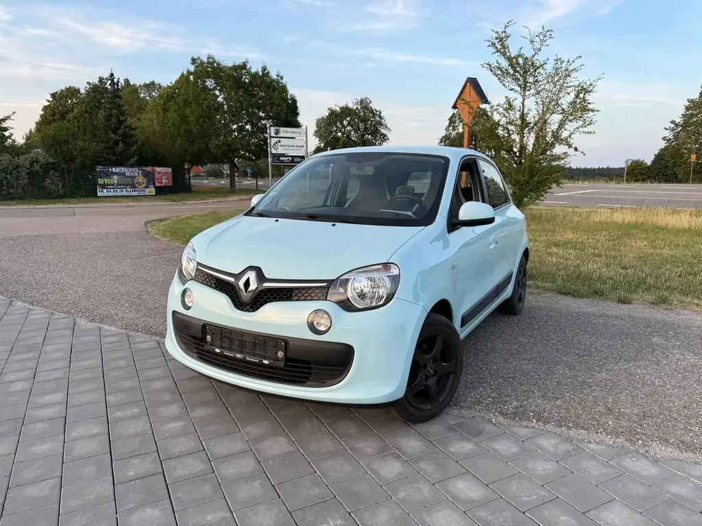 Renault Twingo Expression TÜV & Service & Bremsen NEU