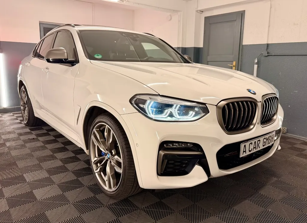 BMW X4 M40