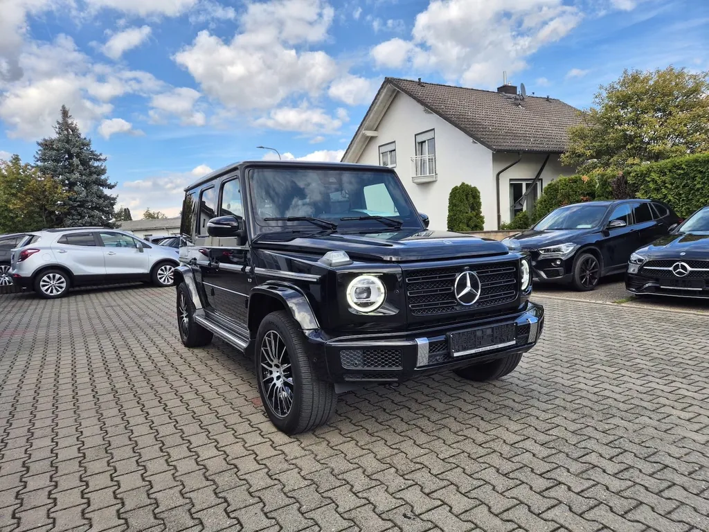 Mercedes-Benz G 500