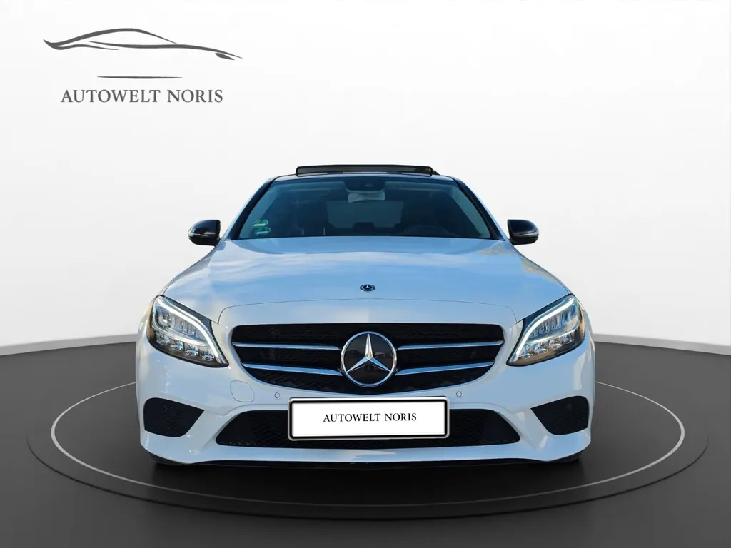 Mercedes-Benz C 220