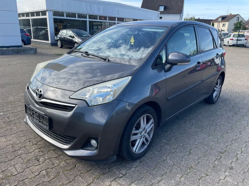 Toyota Verso-S