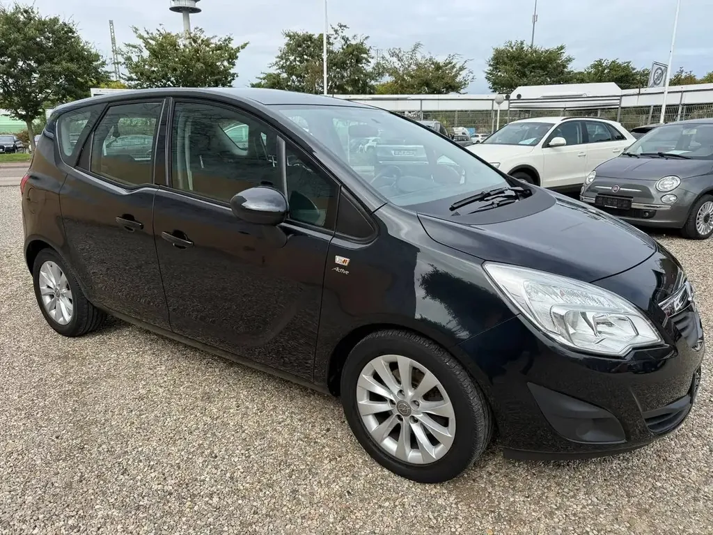 Opel Meriva Active