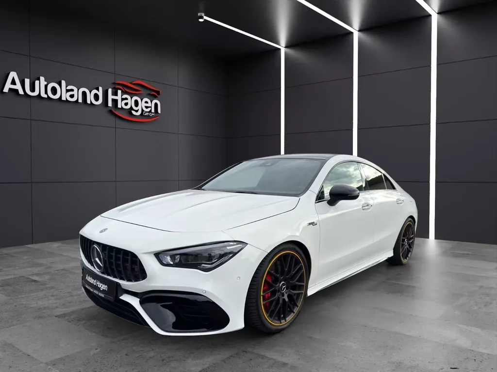 Mercedes-Benz CLA 45 AMG