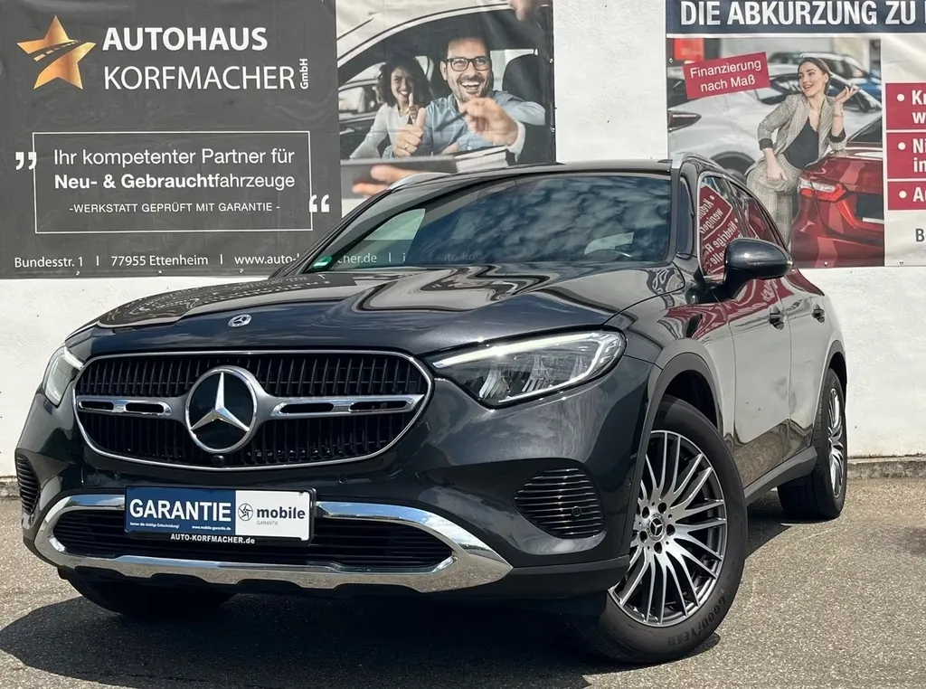 Mercedes-Benz GLC 220