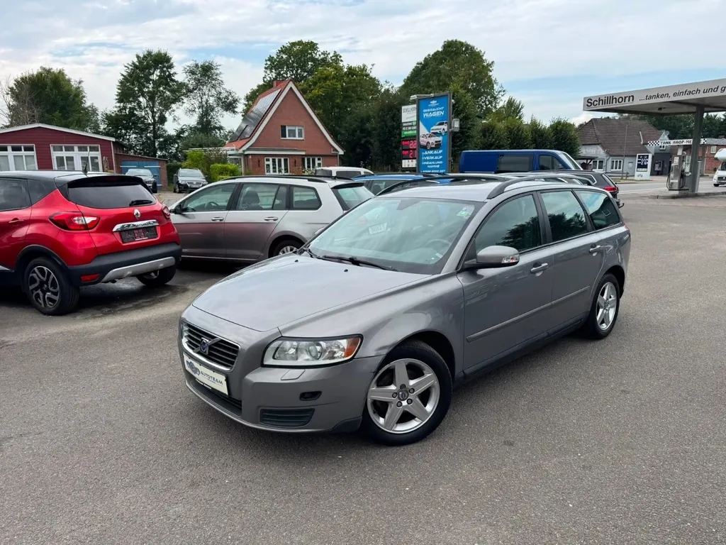 Volvo V50