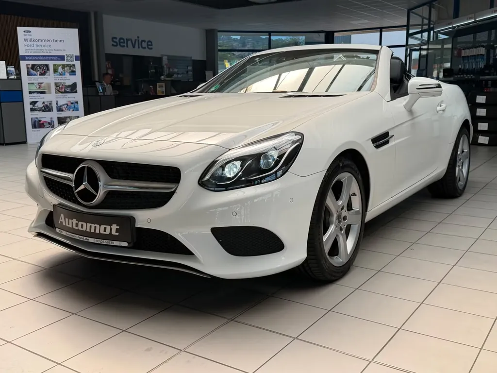 Mercedes-Benz SLC 180