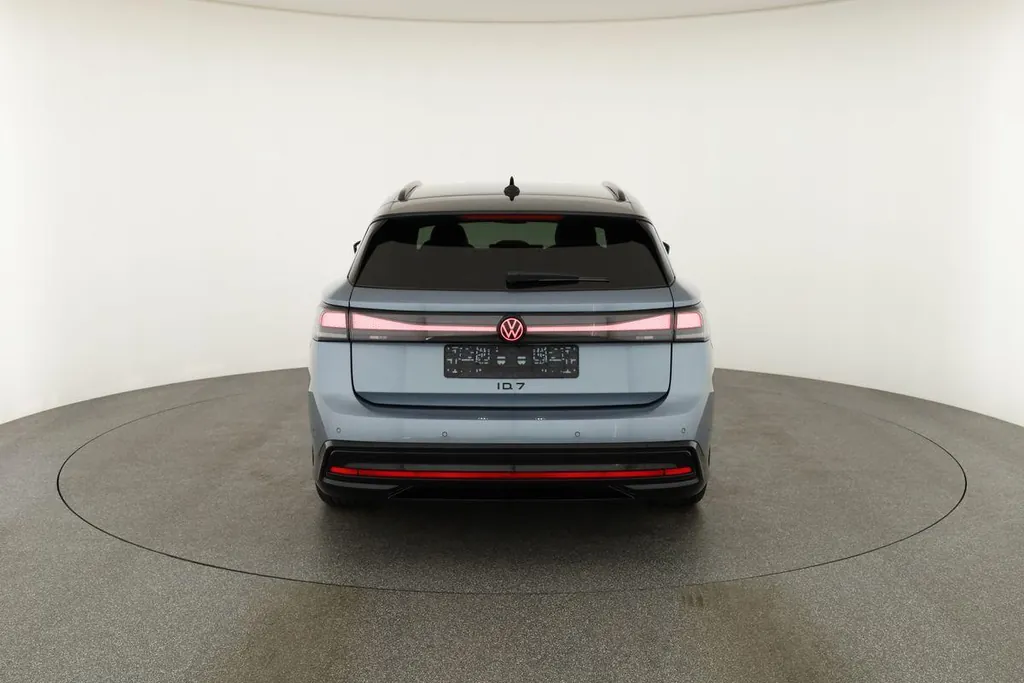 VW ID.7
