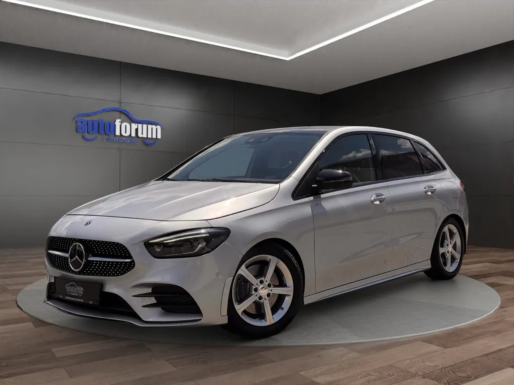 Mercedes-Benz B 220