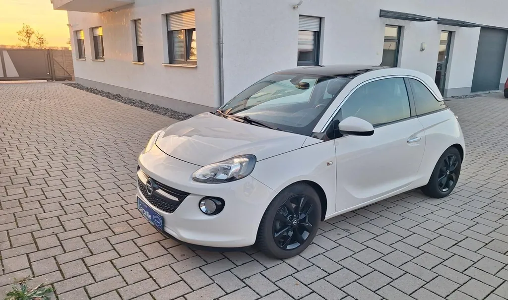 Opel Adam