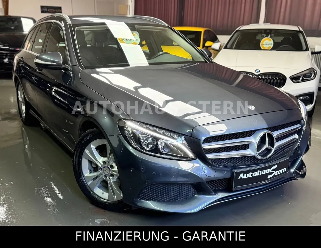 Mercedes-Benz C 220