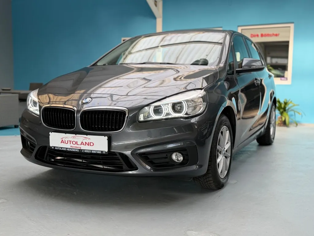 BMW 220
