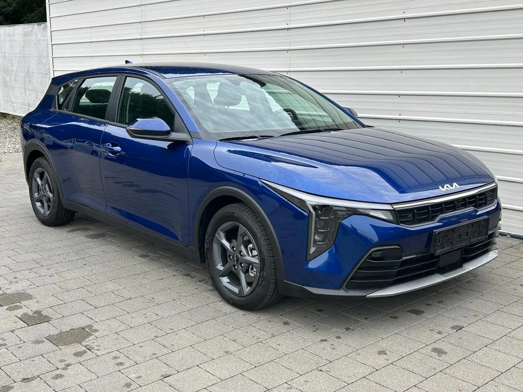 Kia K4