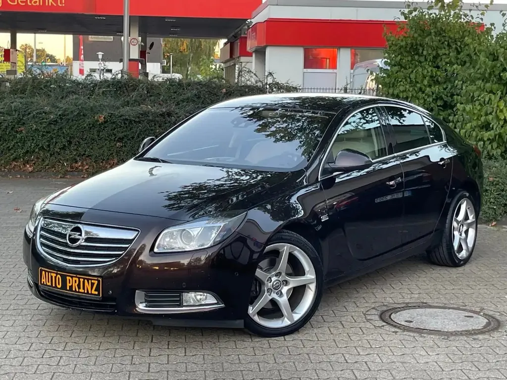 Opel Insignia 2.0 CDTI 4x4 Innovation OPC-LINE| KLIMA| TÜV NEU|