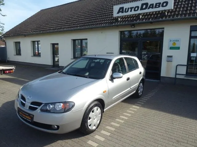 Nissan Almera