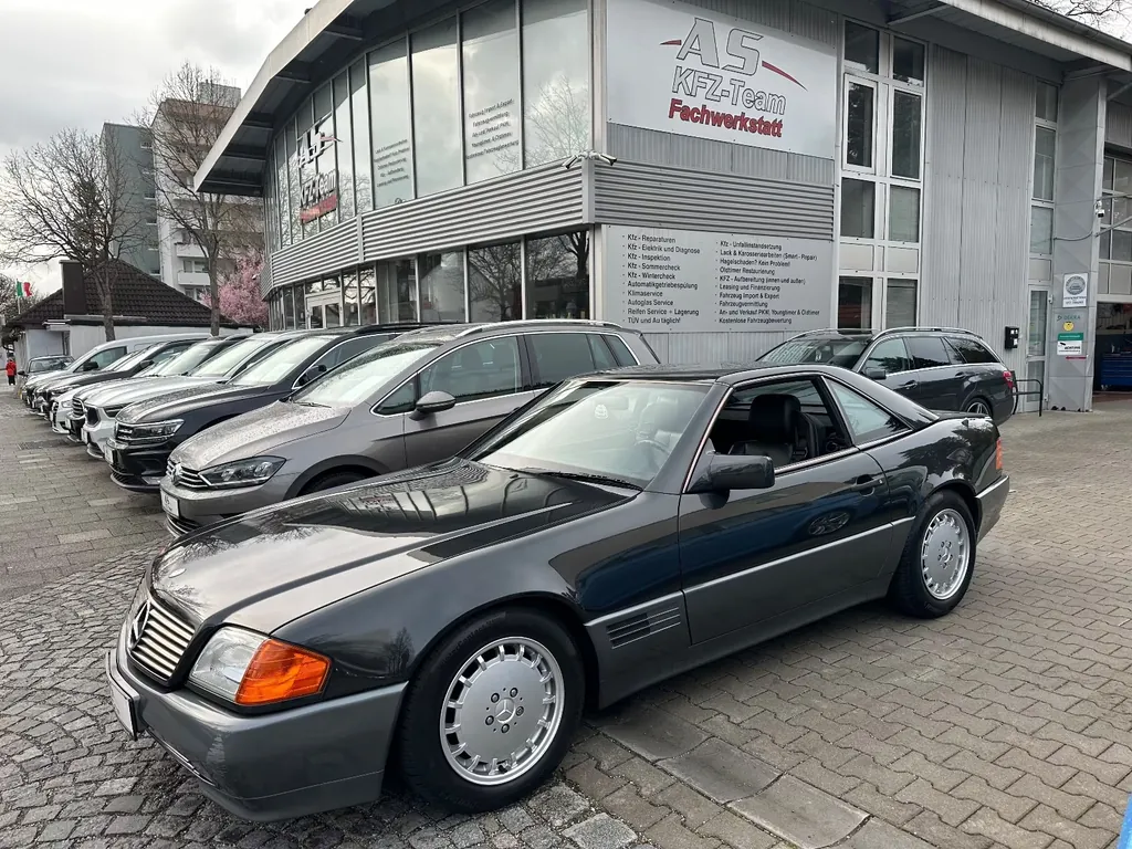 Mercedes-Benz SL 300