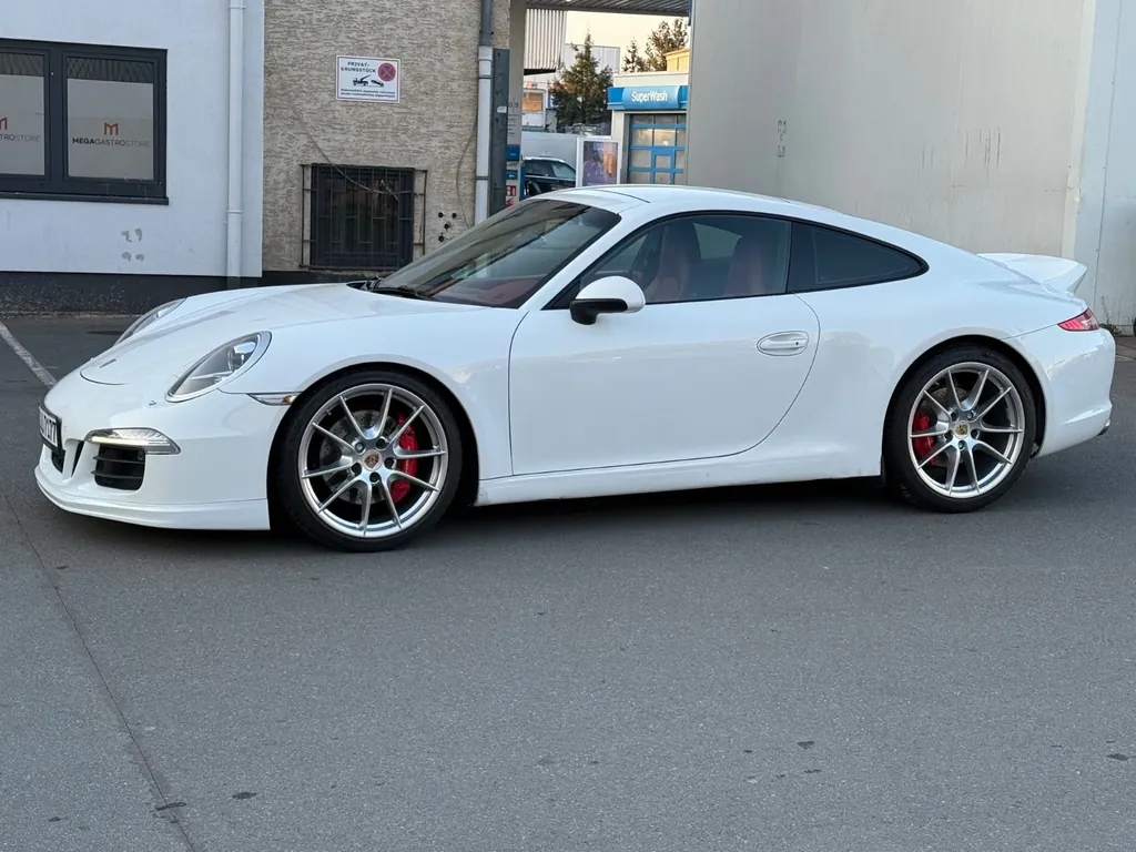 Porsche 991