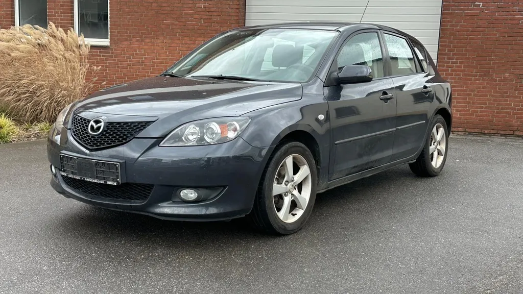 Mazda 3