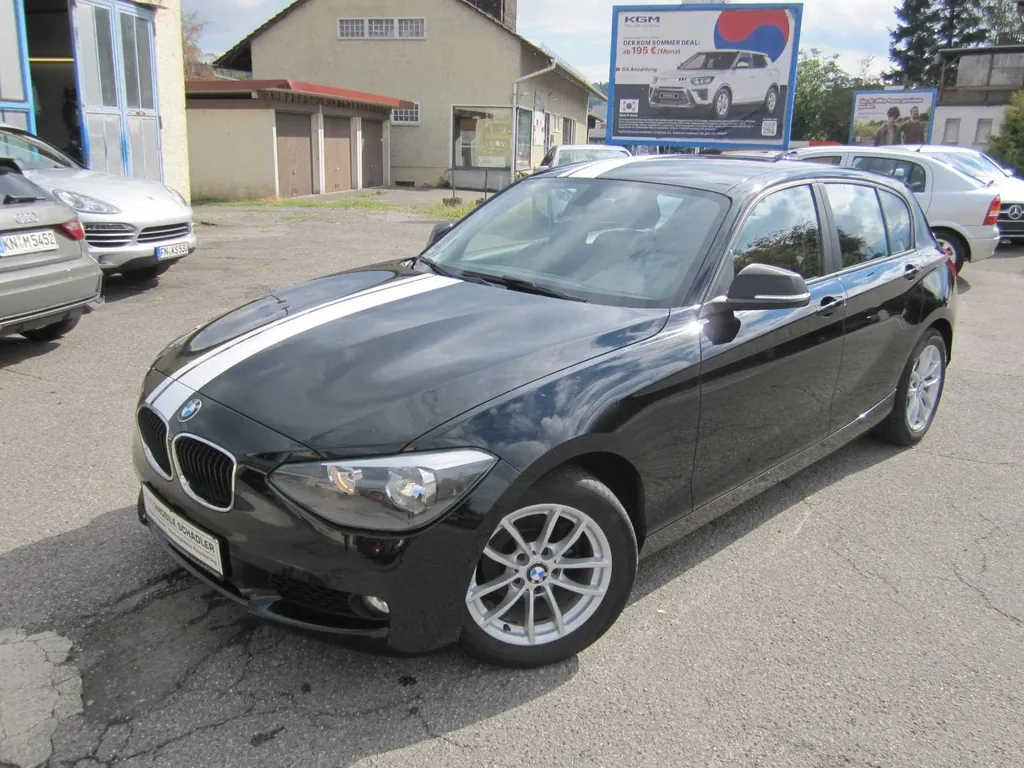 BMW 114