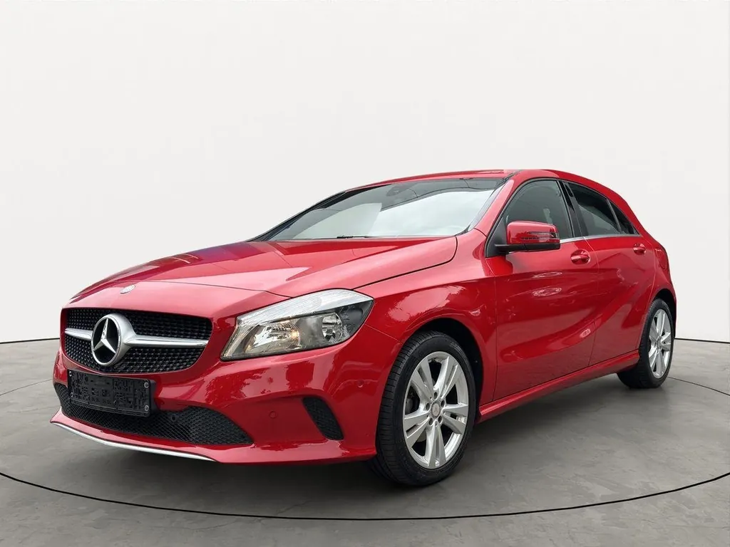 Mercedes-Benz A 180